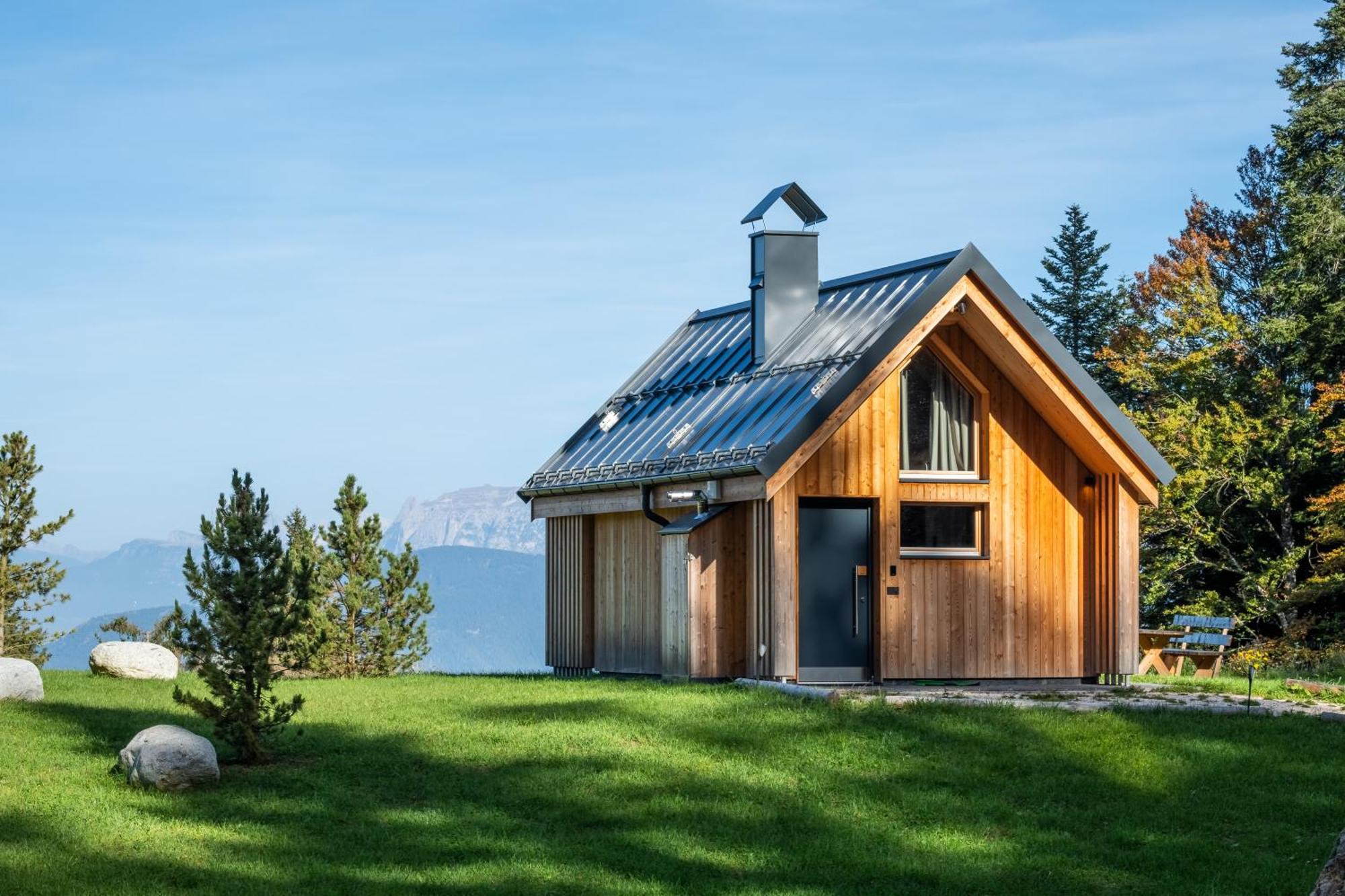 Mendola New Opening "Sissi Chalets" - Unique Luxury Hideaway With Mountain View & Sauna מראה חיצוני תמונה