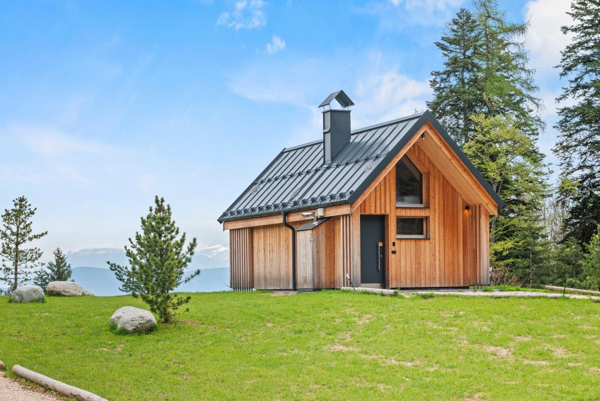 Mendola New Opening "Sissi Chalets" - Unique Luxury Hideaway With Mountain View & Sauna מראה חיצוני תמונה
